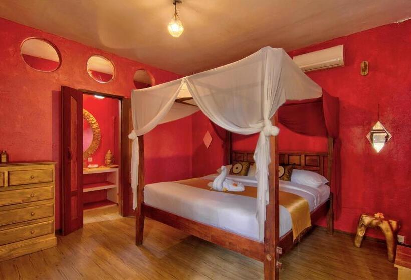 اتاق لوکس با تخت بزرگ, Sannyas Boutique