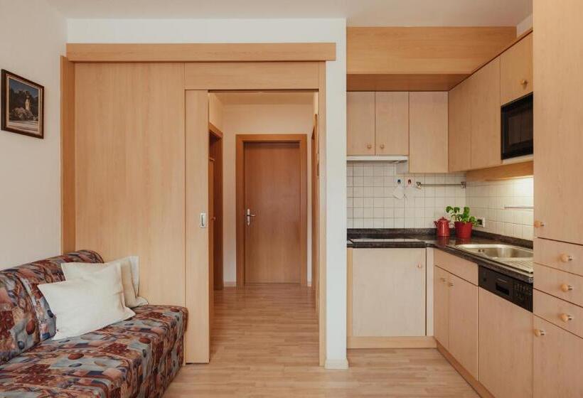 آپارتمان 2 خوابه, Residence Costa Burjada