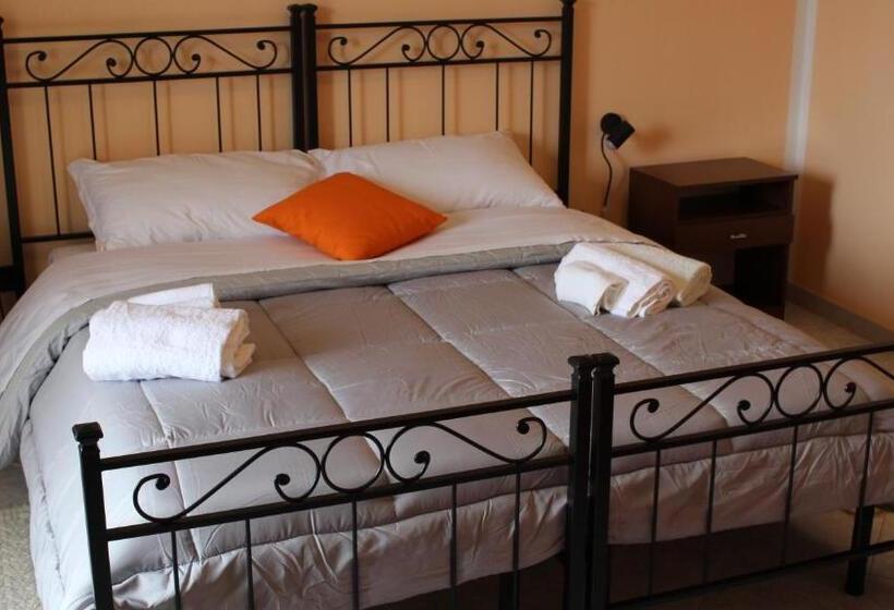 اتاق استاندارد سه نفره, B&b Bassu