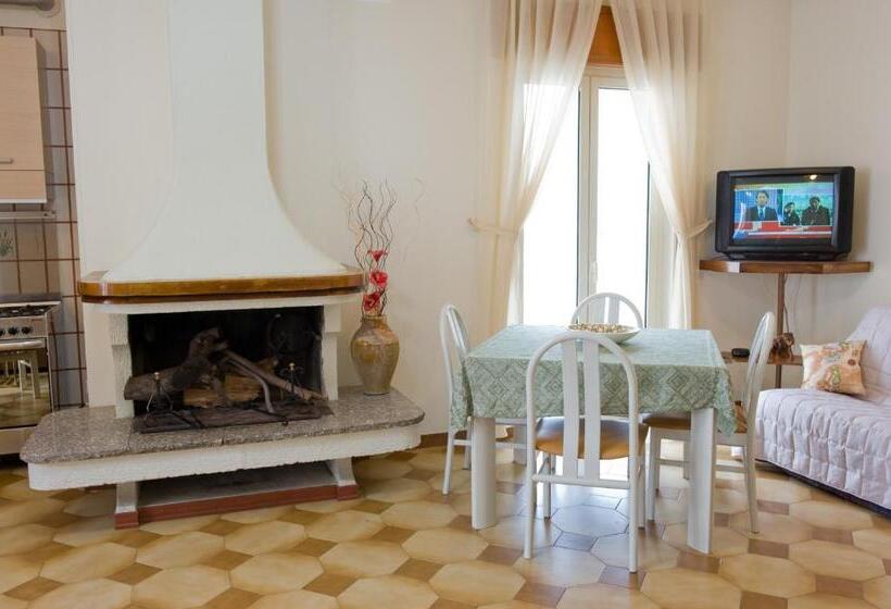 اتاق خانوادگی, B&b Nova Siri