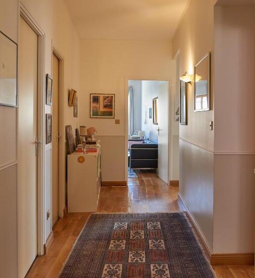 اتاق استاندارد, Chambre D Elvire