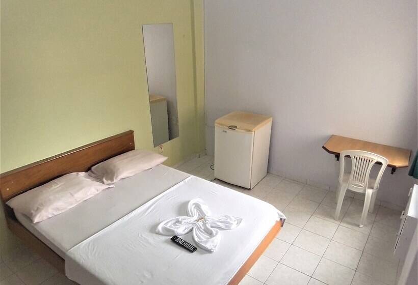 Standard Single Room, Dez De Julho