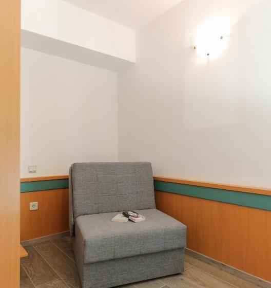 اتاق استاندارد, Downtown Private Rooms