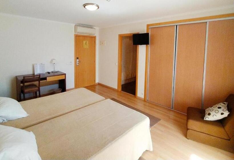 اتاق استاندارد با بالکن, Santo Condestavel