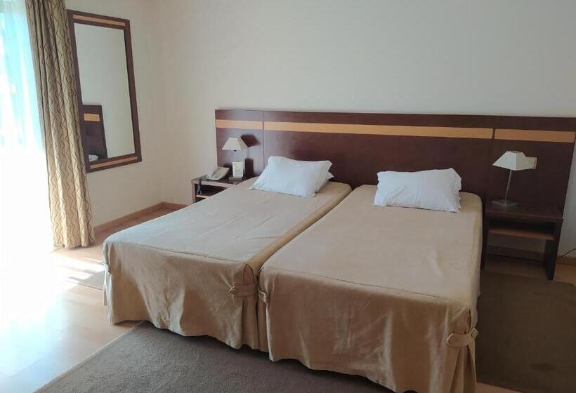اتاق استاندارد با بالکن, Santo Condestavel