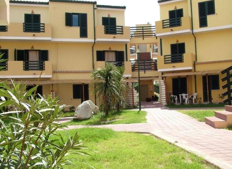 اتاق استاندارد چهار تخته, Villaggio Santandrea Resort