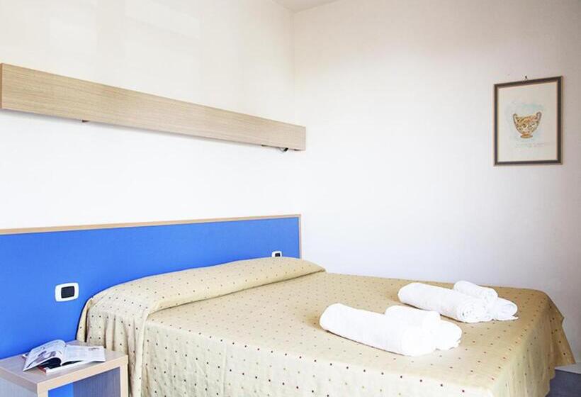 اتاق استاندارد چهار تخته, Villaggio Santandrea Resort