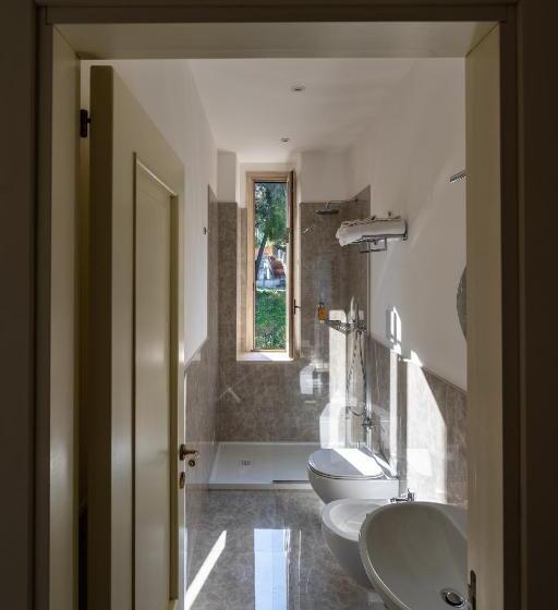 اتاق استاندارد با تراس, Park Hotel Villa Maria