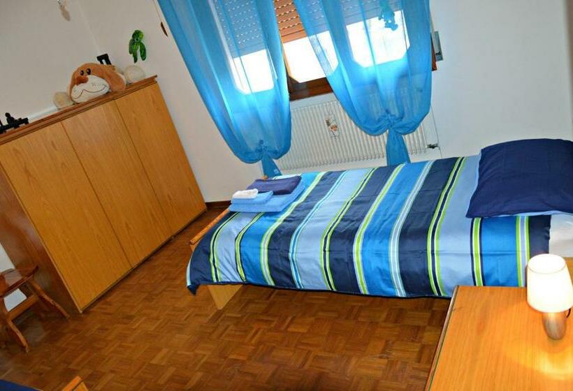 标准单人间, B&b Arcobaleno