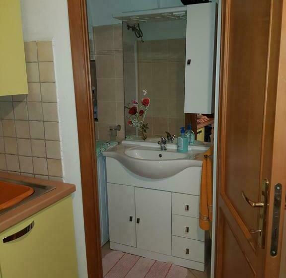 اتاق استاندارد سه نفره, B&b Da Antonella