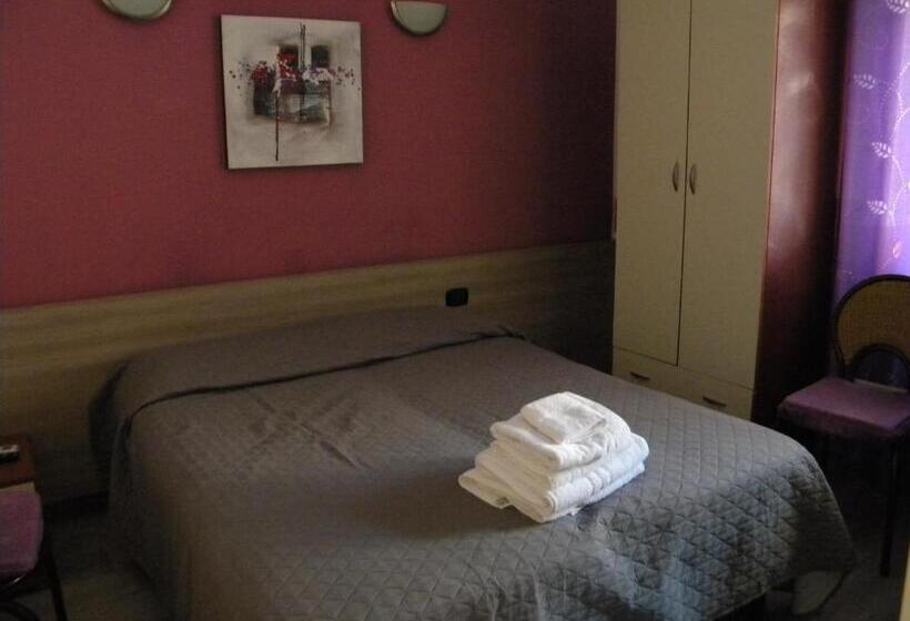 اتاق استاندارد, B&b Il Giardino Diamante