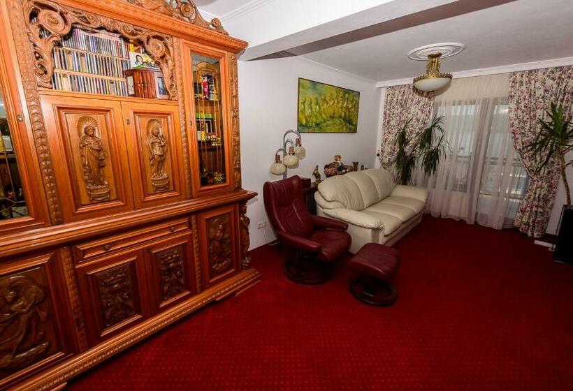سوییت, Casa Andrei