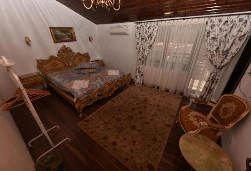 سوییت, Casa Andrei