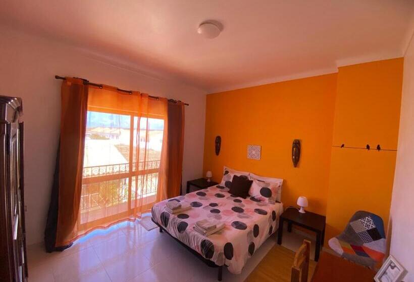 اتاق استاندارد با سرویس بهداشتی مشترک, Casa Luana   Rooms