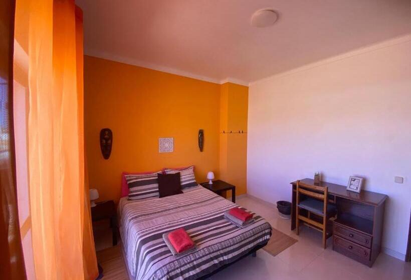 اتاق استاندارد با سرویس بهداشتی مشترک, Casa Luana   Rooms