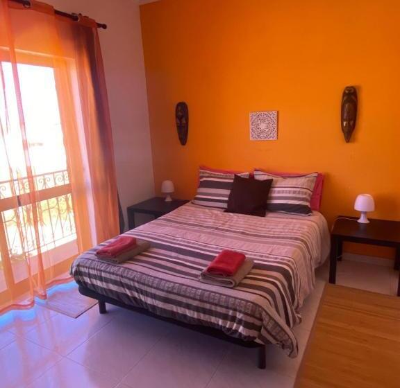 اتاق استاندارد با سرویس بهداشتی مشترک, Casa Luana   Rooms