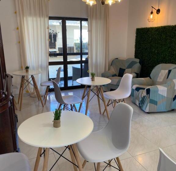 اتاق استاندارد با سرویس بهداشتی مشترک, Casa Luana   Rooms