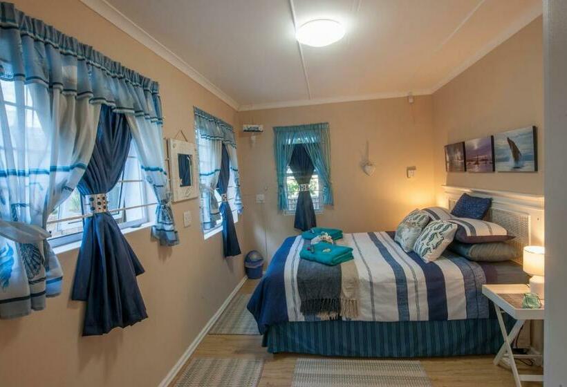اتاق لوکس, The Holliday Pad