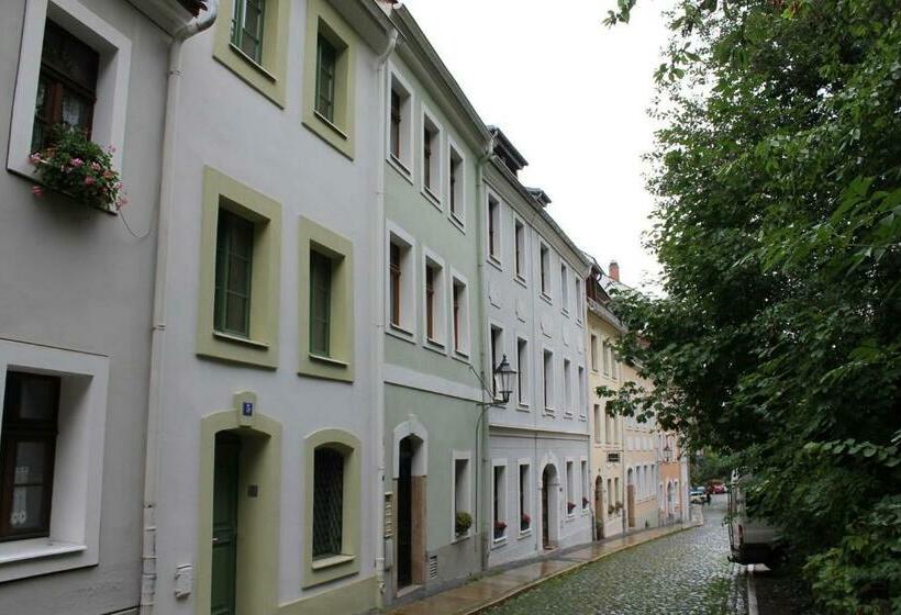 اتاق خانوادگی, Pension Wielsch