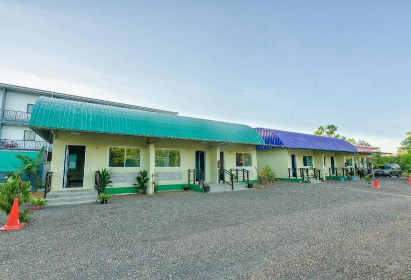 اتاق اکونومی, Ariya Garden Home