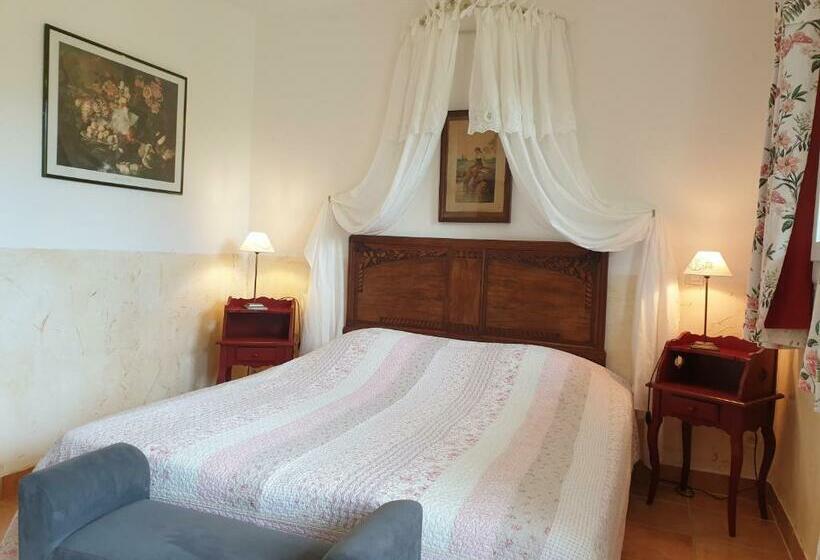 استودیوی استاندارد, Résidence Le Home