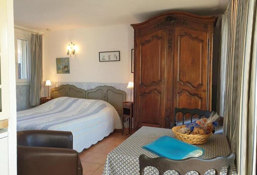 استودیوی استاندارد, Résidence Le Home