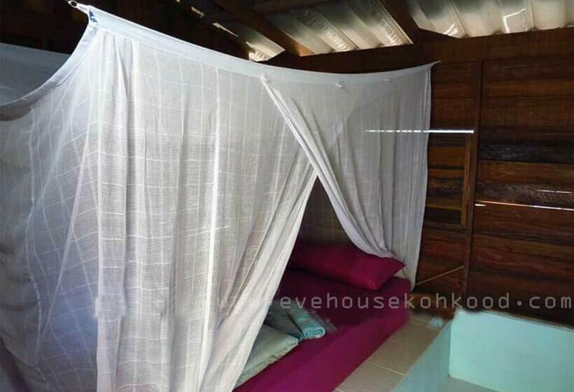 بانگلوی استاندارد, Eve House Koh Kood