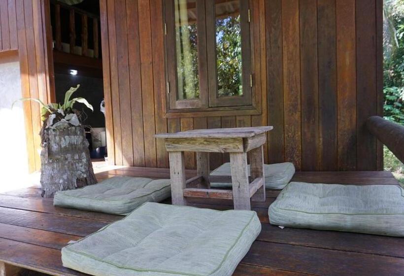 اتاق خانوادگی, Eve House Koh Kood