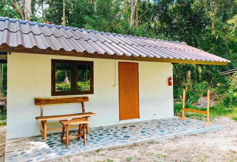 بانگلوی لوکس, Eve House Koh Kood