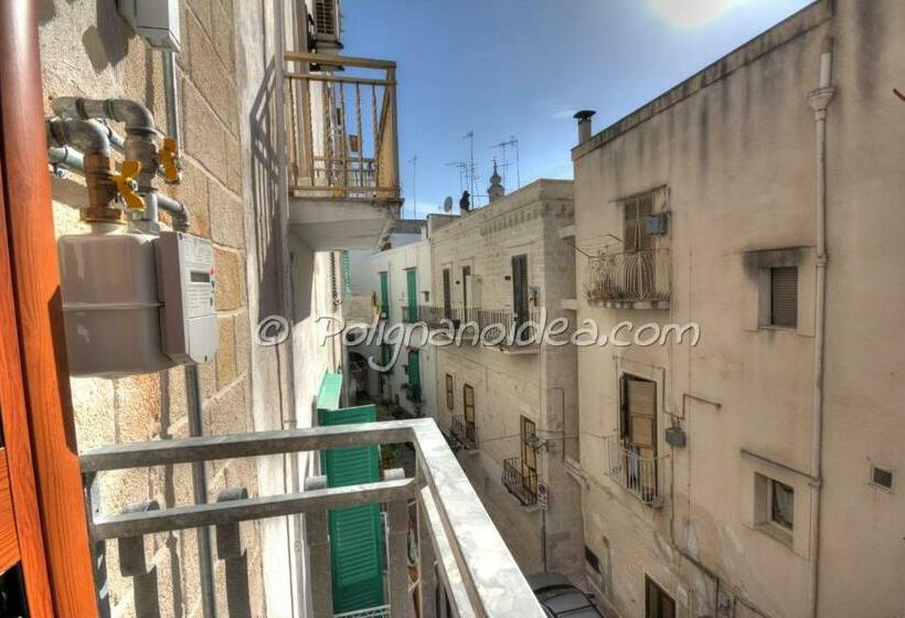 اتاق لوکس, B&b Monopoli Old Town