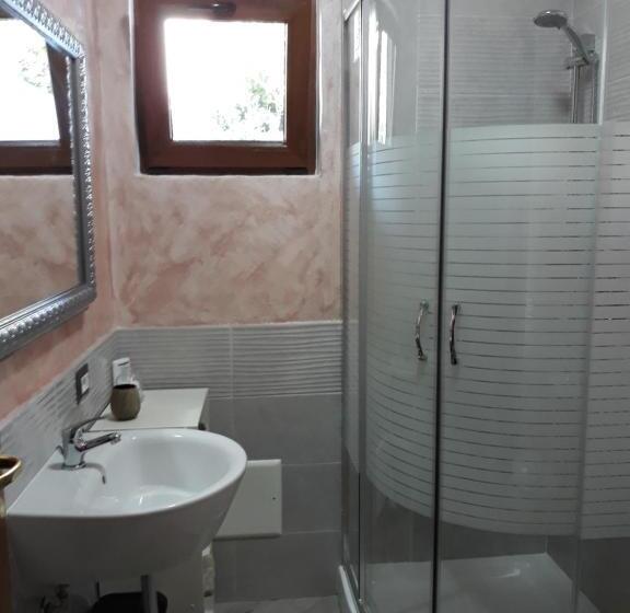 اتاق استاندارد سه نفره, Affittacamere Da Arianna