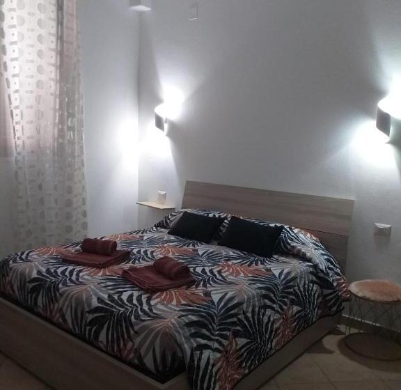 اتاق لوکس, Affittacamere Da Arianna