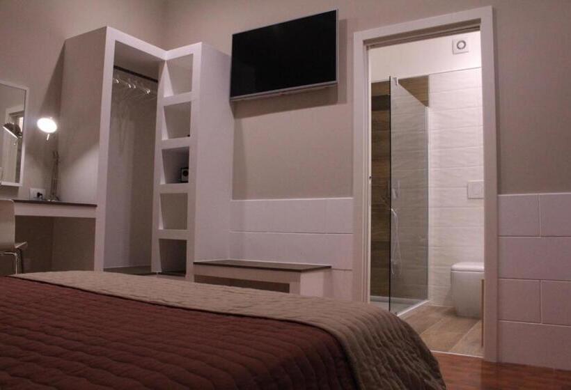 اتاق استاندارد, Gazebo Rooms