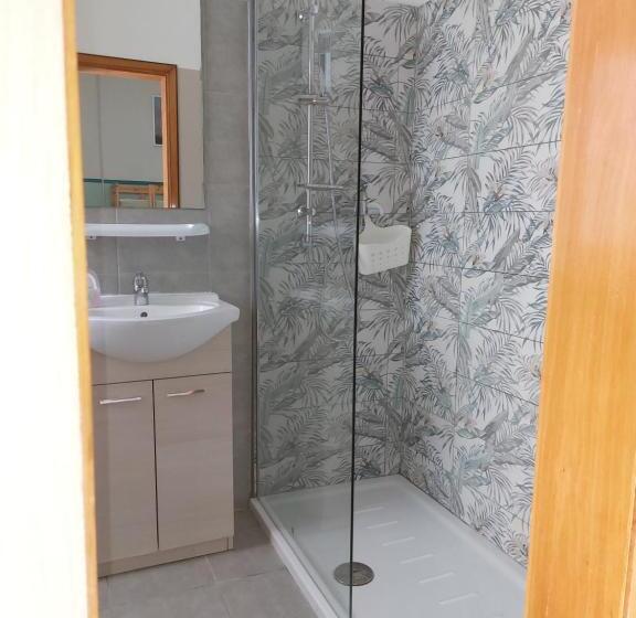 اتاق خانوادگی, Casa Adriana B&b Affittacamere