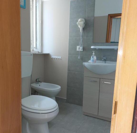 اتاق خانوادگی, Casa Adriana B&b Affittacamere