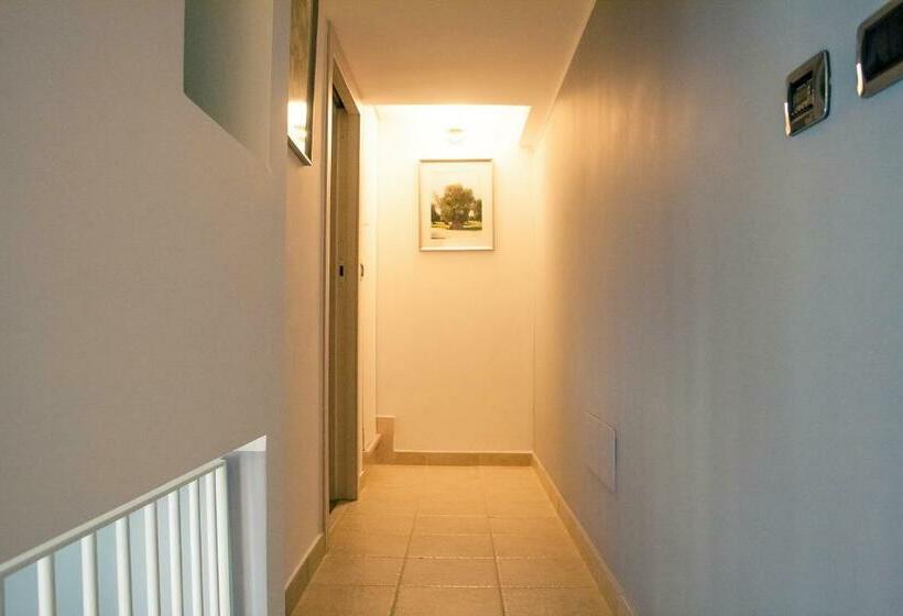 آپارتمان 1 خوابه همکف, Cesarotti B&b