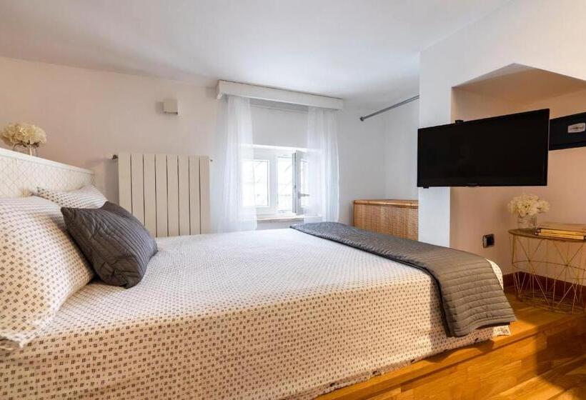 آپارتمان 1 خوابه همکف, Cesarotti B&b