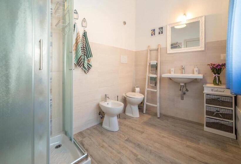 اتاق استاندارد, Festina Lente B&b