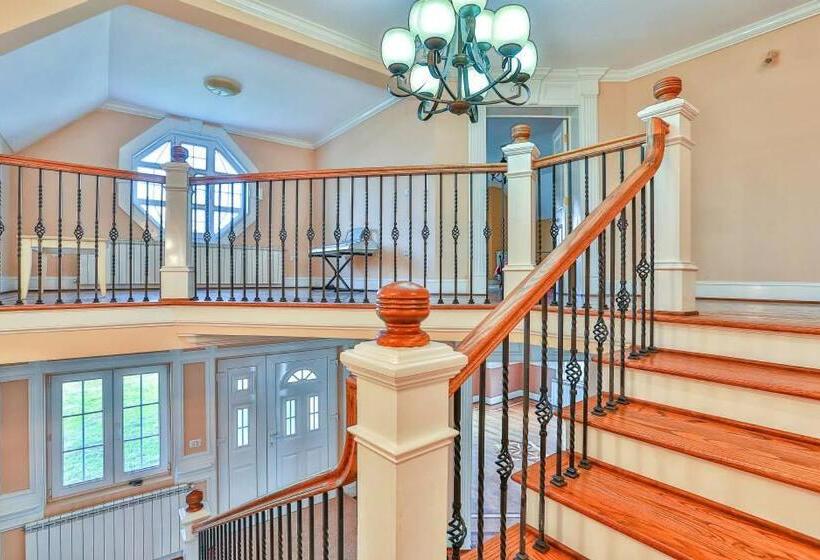 اتاق استاندارد چهار تخته, Casa Iulia