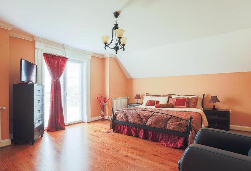 اتاق استاندارد چهار تخته, Casa Iulia