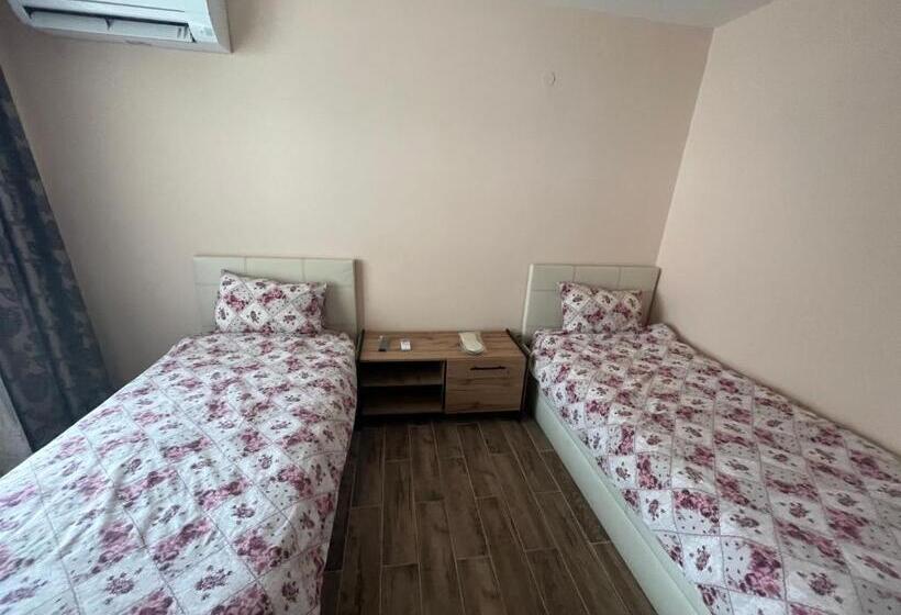 آپارتمان 1 خوابه همکف, Daniel Guest House
