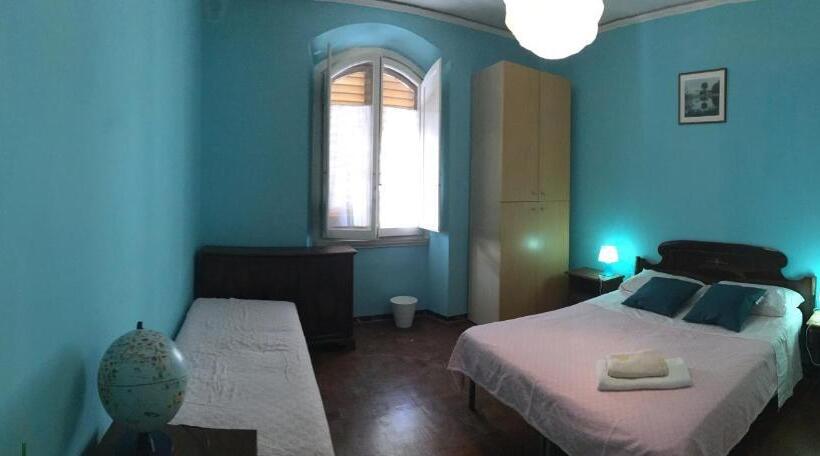 اتاق اکونومی, House Steccuto