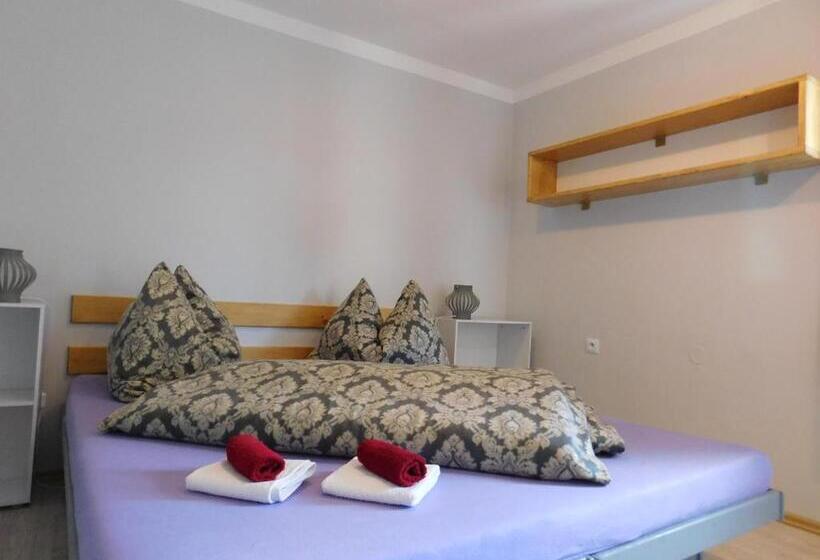 اتاق استاندارد, Penzion U Marešů