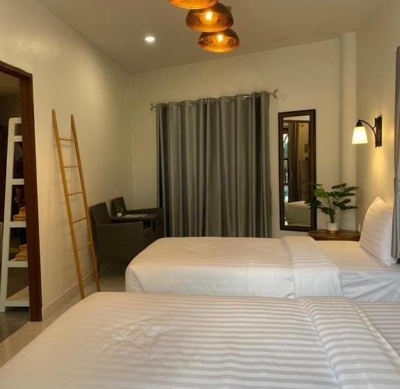 اتاق لوکس چهار تخته, River Kwai Kiri Resort