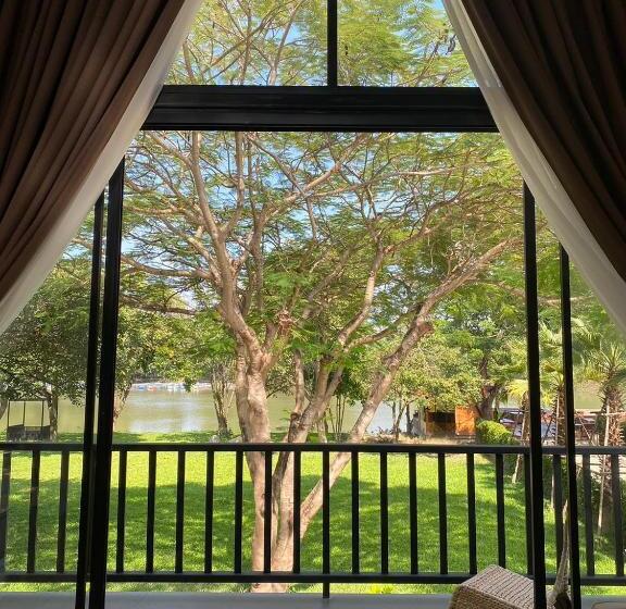 اتاق استاندارد با بالکن, River Kwai Kiri Resort