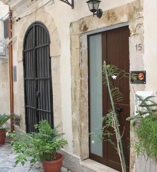 استودیوی لوکس, Residence Emozioni Ortigia
