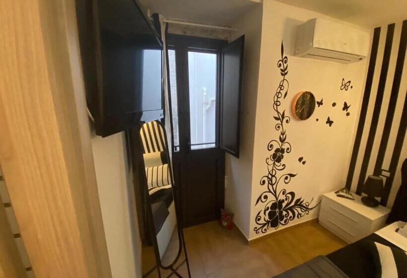 استودیو خانوادگی, Residence Emozioni Ortigia
