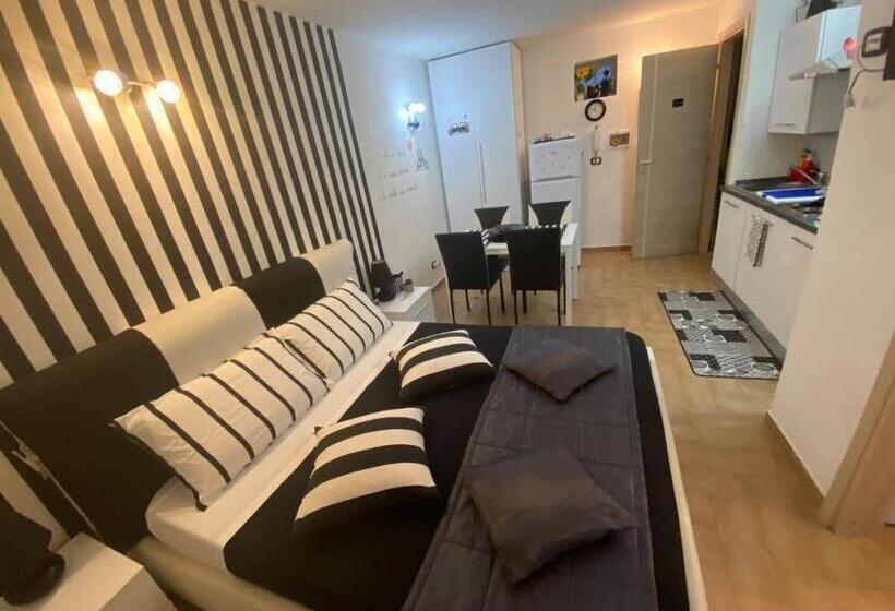 استودیو خانوادگی, Residence Emozioni Ortigia