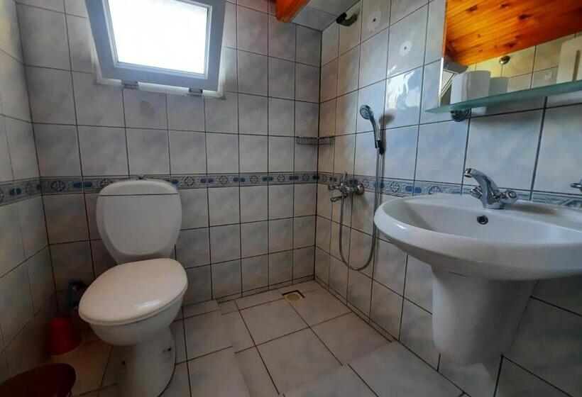 Economy Triple Room, Summer Life Villa Apart