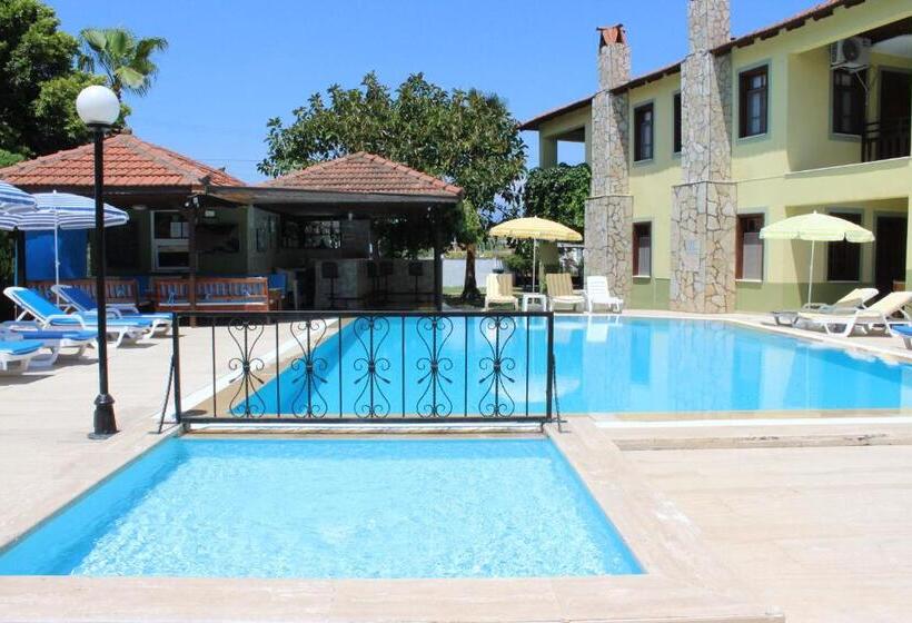 Economy Triple Room, Summer Life Villa Apart
